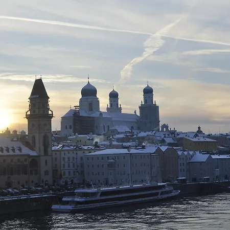 Haus Panorama Отель Пассау