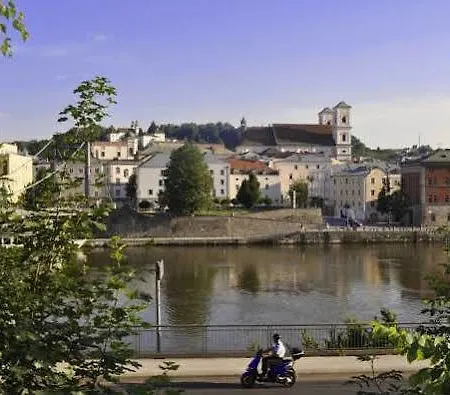 Haus Panorama Отель Пассау